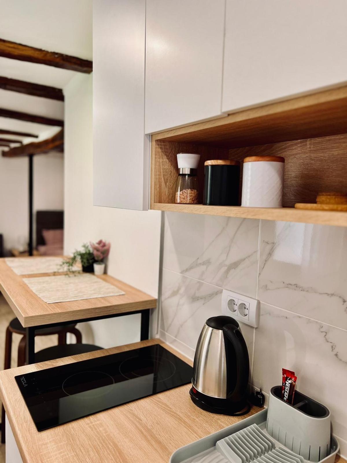 Stone House Central Belgrade Studio ภายนอก รูปภาพ